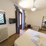 Le Ginestre Чефалу