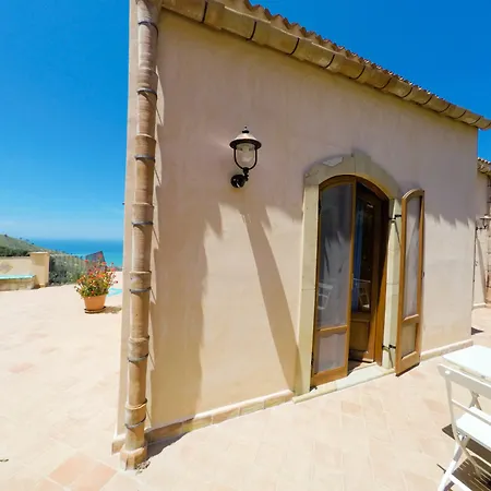 Oda ve Kahvaltı Le Ginestre